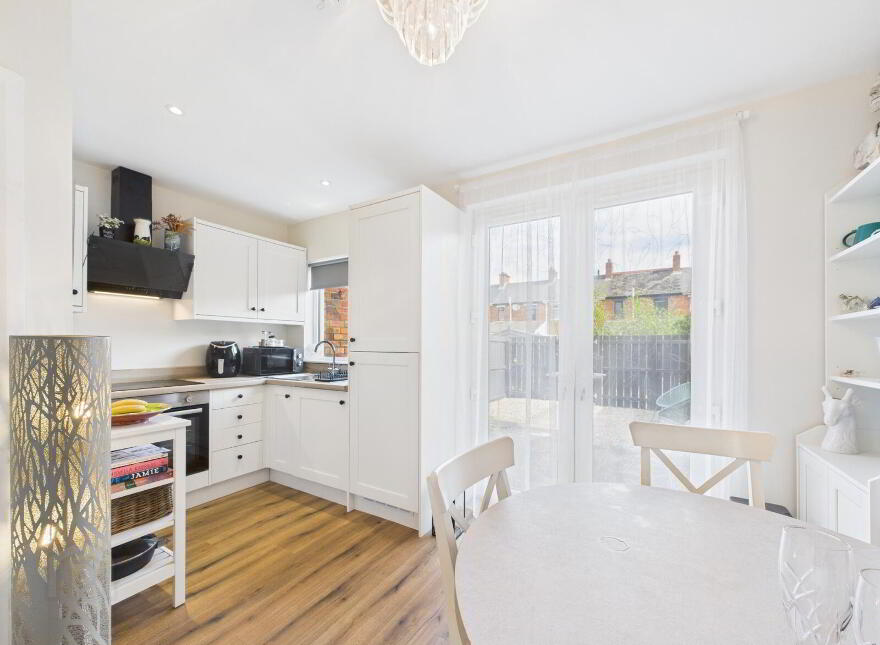 15 Connsbrook Park, Belfast, BT4 1NF photo