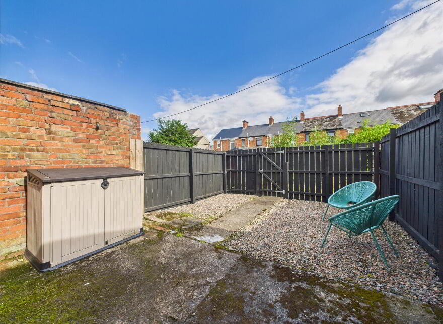 15 Connsbrook Park, Belfast, BT4 1NF