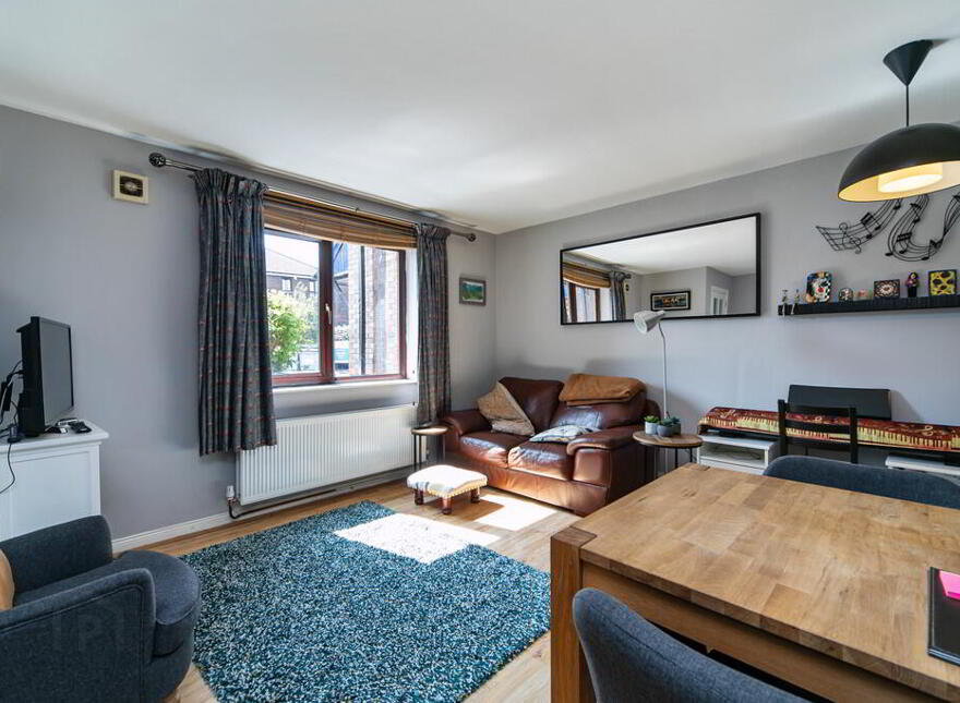 4 Ravenhill Reach, Belfast, BT6 8RA
