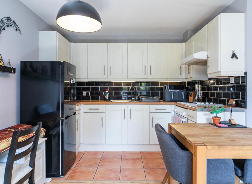 4 Ravenhill Reach, Belfast, BT6 8RA