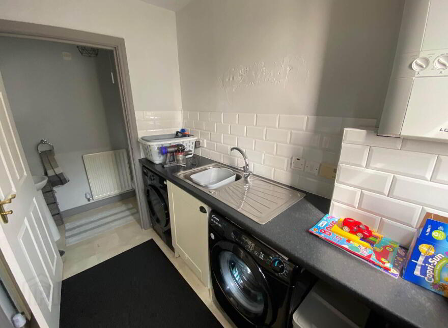 54 Lawnbrook Avenue, Belfast, BT13 2QB