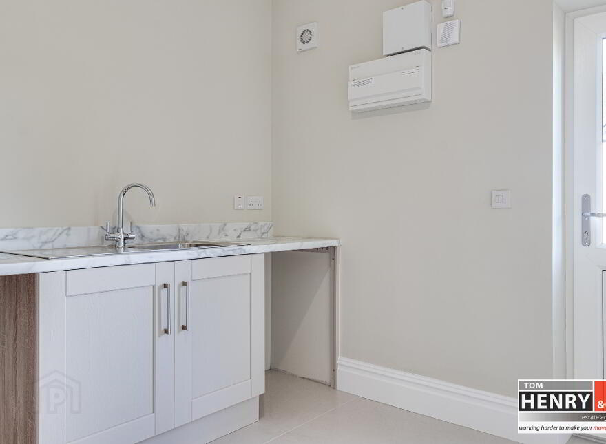 Kilmakardle Road, Donaghmore, Dungannon, BT70 2UF