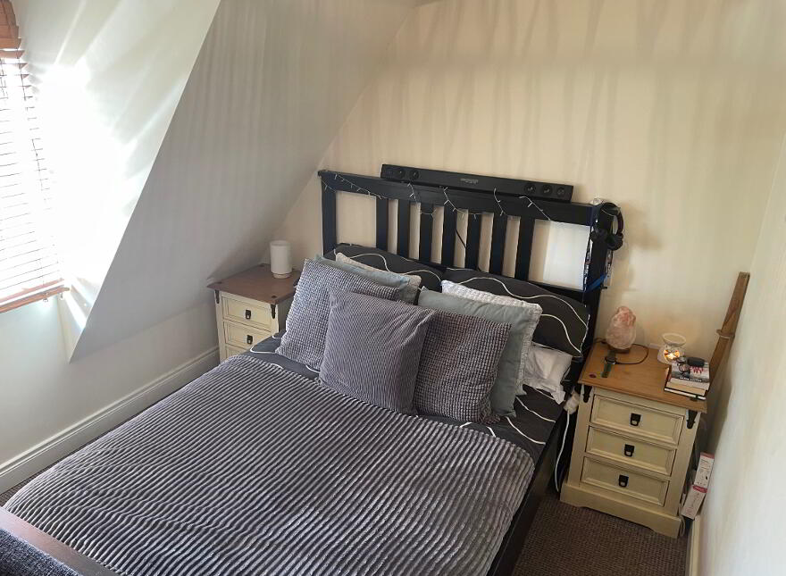 44 Milfort Mews, Dunmurry, BT17 9JE