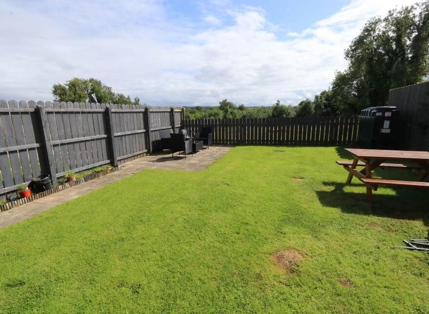 15 The Olde Fairways Crescent, Fivemiletown, BT75 0TG