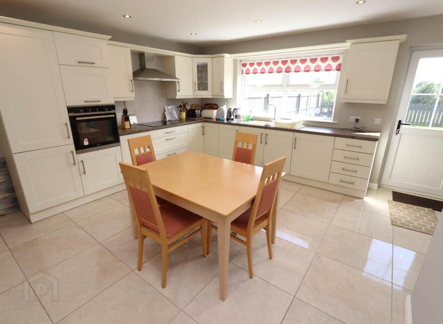 15 The Olde Fairways Crescent, Fivemiletown, BT75 0TG