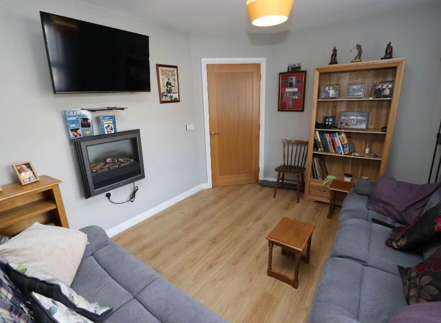 15 The Olde Fairways Crescent, Fivemiletown, BT75 0TG