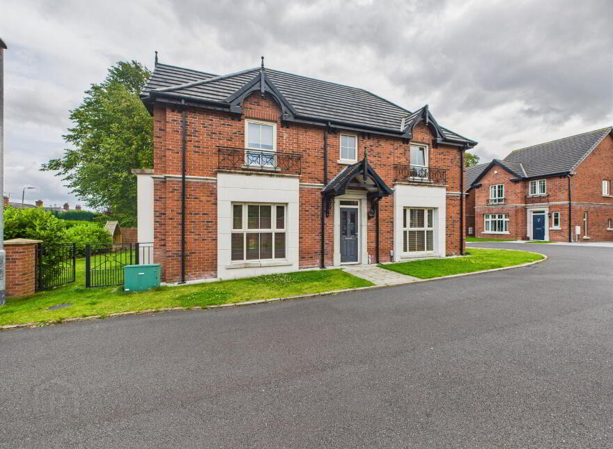 20f Old Cavehill Road, Belfast, BT15 5GT