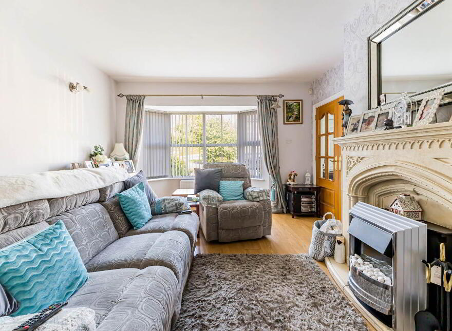 1 St James Meadow, Crumlin, BT29 4GU