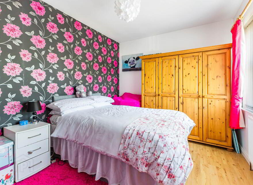 1 St James Meadow, Crumlin, BT29 4GU