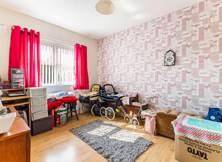 1 St James Meadow, Crumlin, BT29 4GU