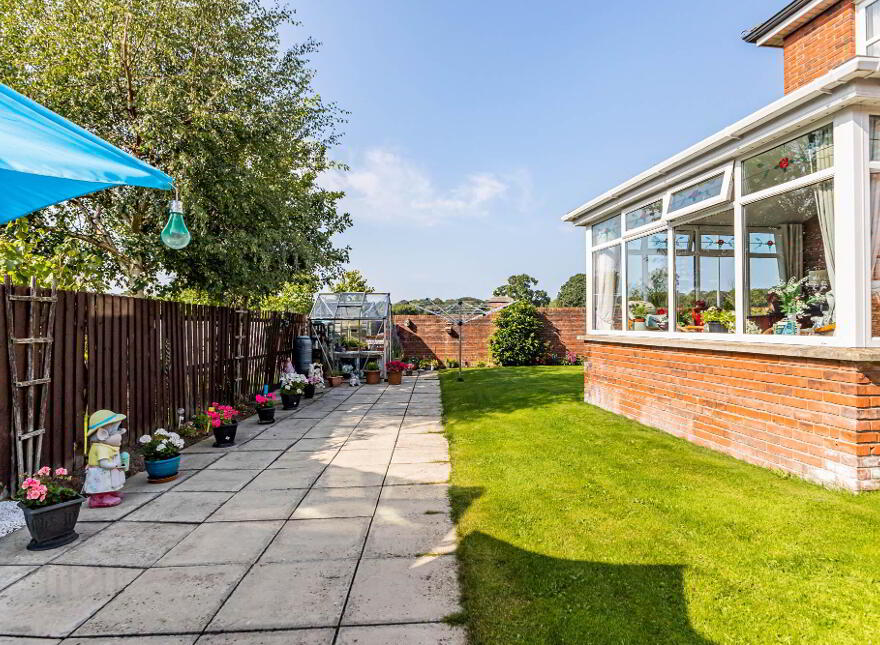 1 St James Meadow, Crumlin, BT29 4GU