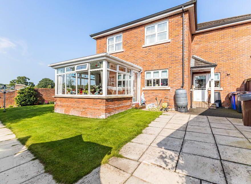 1 St James Meadow, Crumlin, BT29 4GU