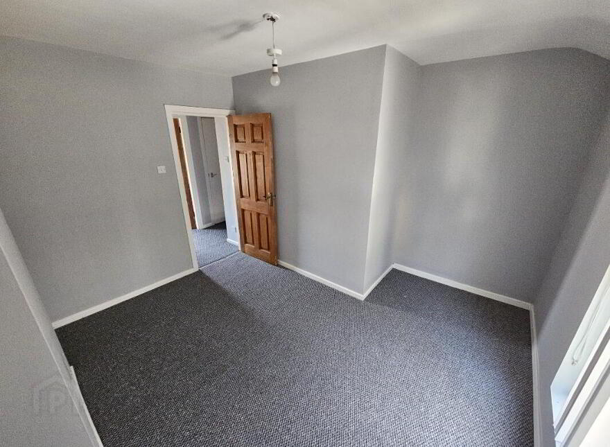 36 Bank Road, Larne, BT40 3AN