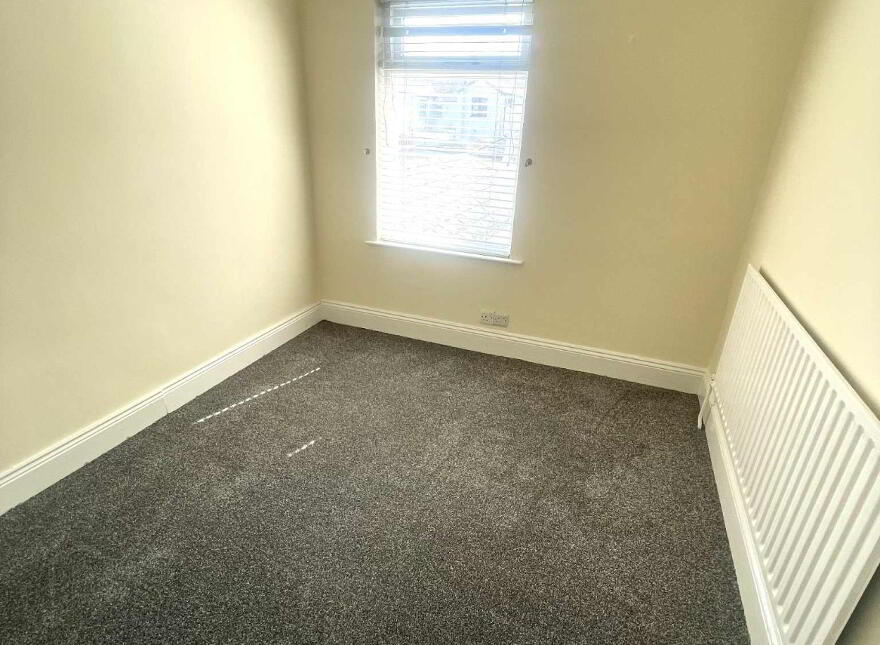 15 Iona Terrace, Londonderry, BT47 6EY