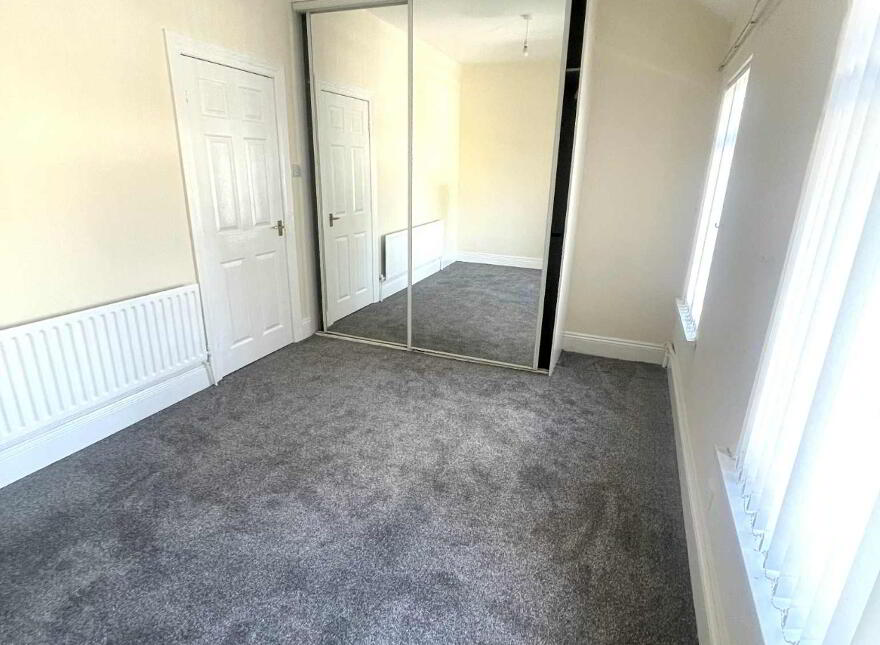 15 Iona Terrace, Londonderry, BT47 6EY