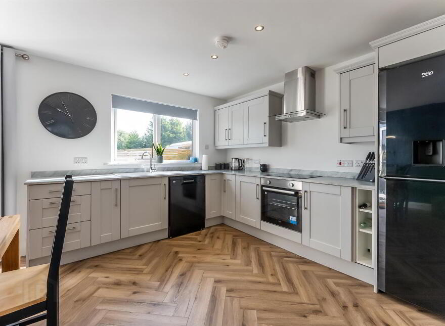 33 Church View, Ballynahinch, BT24 8RE