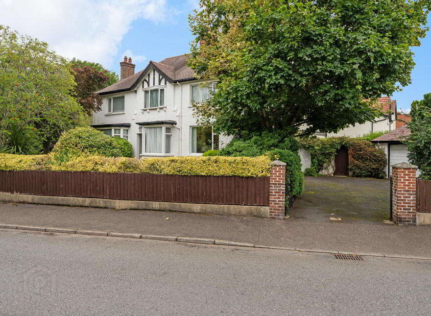 2 Rosepark, Belfast, BT5 7RG photo