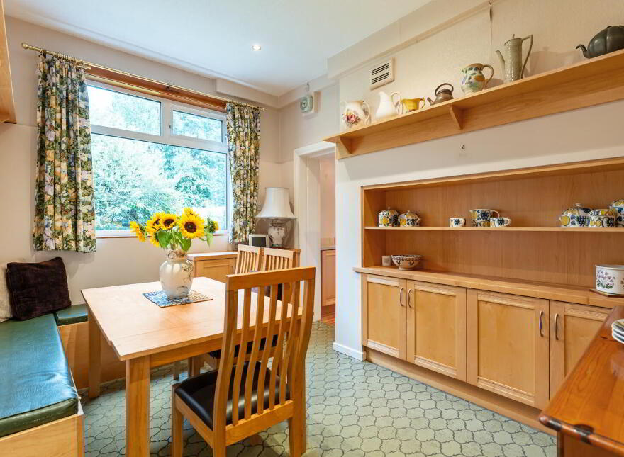 2 Rosepark, Belfast, BT5 7RG