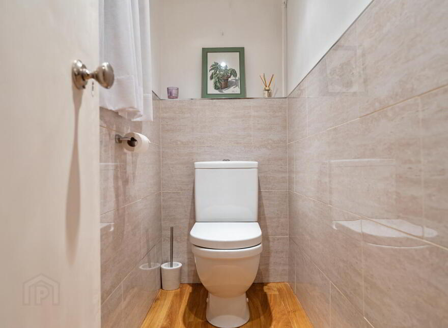 2 Rosepark, Belfast, BT5 7RG