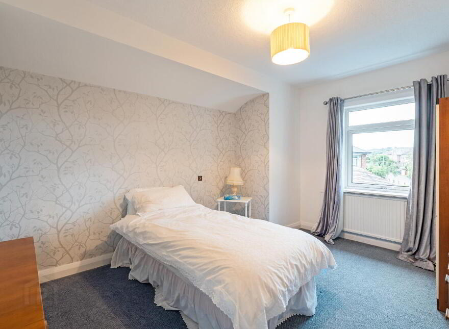 2 Rosepark, Belfast, BT5 7RG