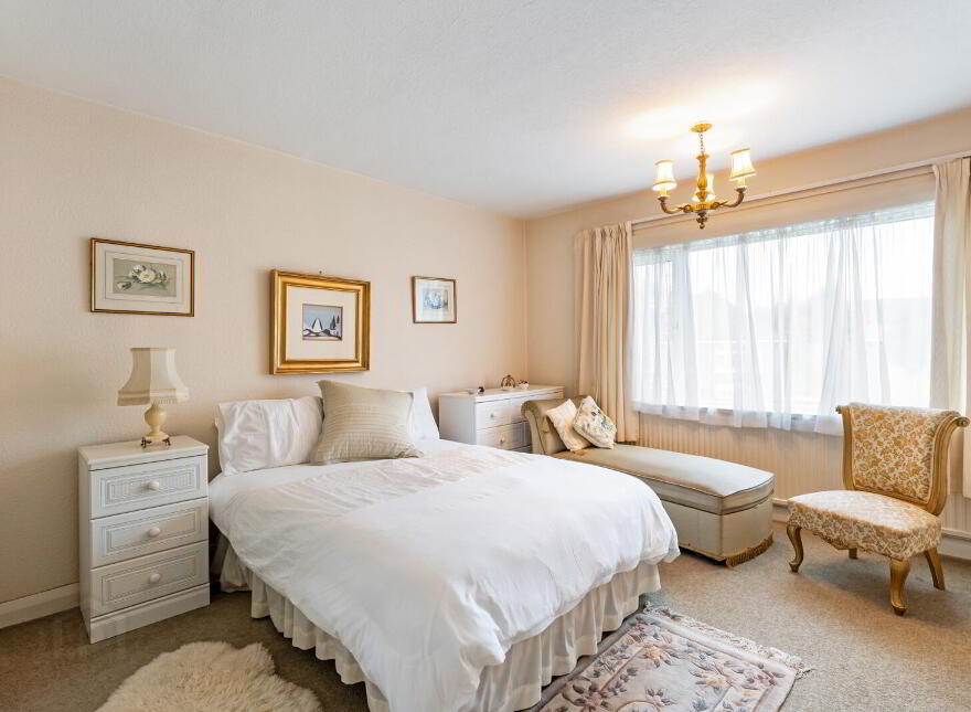 2 Rosepark, Belfast, BT5 7RG