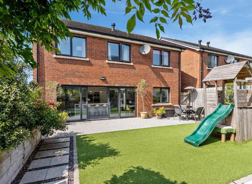 49 Baronsgrange Park, Comber Road, Carryduff, Belfast, BT8 8LF