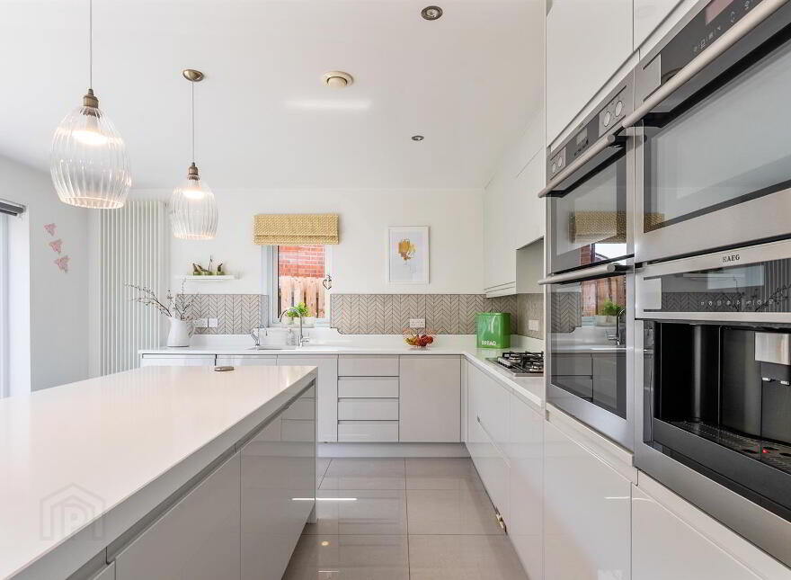 49 Baronsgrange Park, Comber Road, Carryduff, Belfast, BT8 8LF