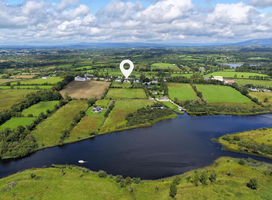 Jamestown, Carrick-On-Shannon, N41DX61
