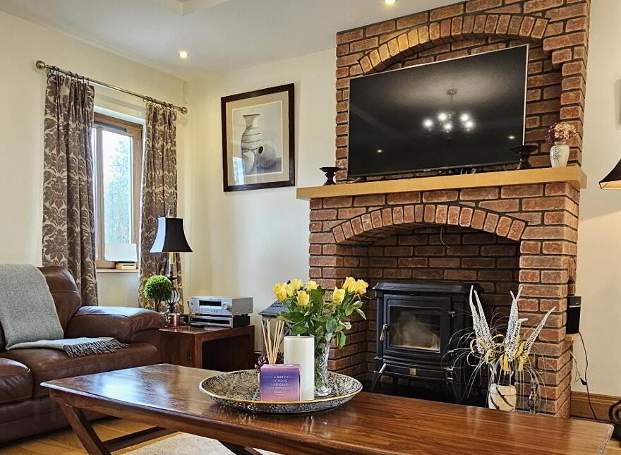 Jamestown, Carrick-On-Shannon, N41DX61