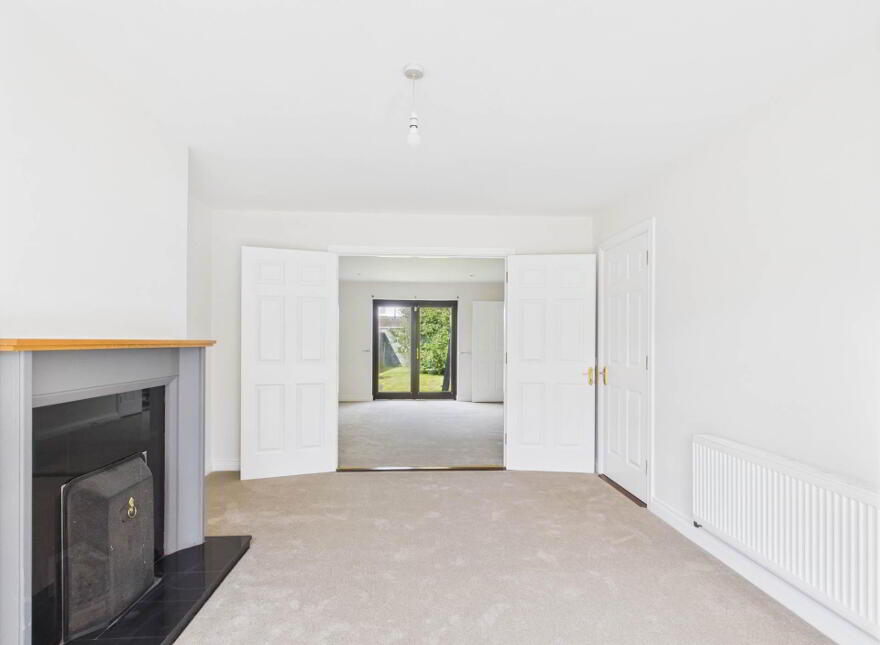 27 Bridgefield Manor, Athy, R14W540