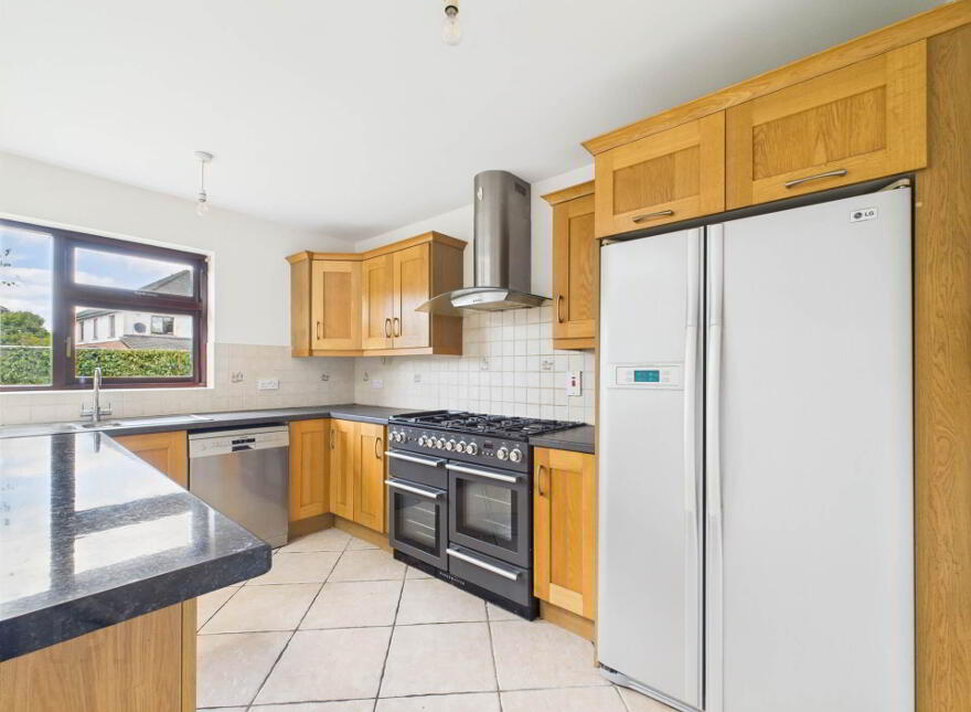 27 Bridgefield Manor, Athy, R14W540