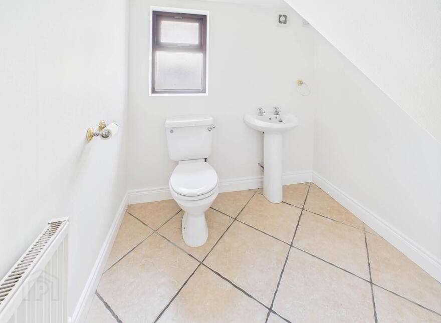 27 Bridgefield Manor, Athy, R14W540