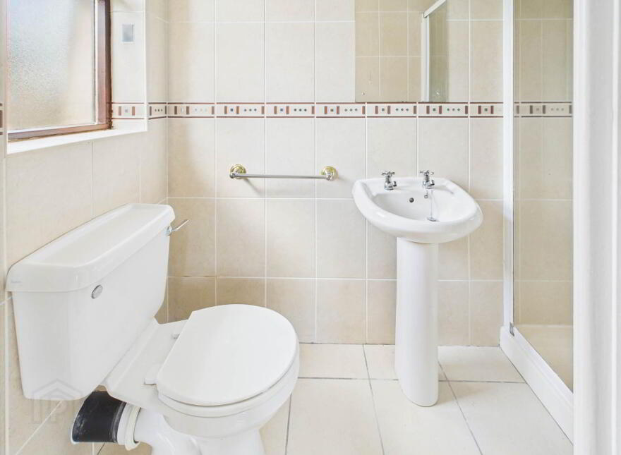 27 Bridgefield Manor, Athy, R14W540