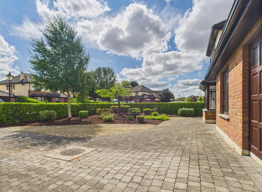 27 Bridgefield Manor, Athy, R14W540