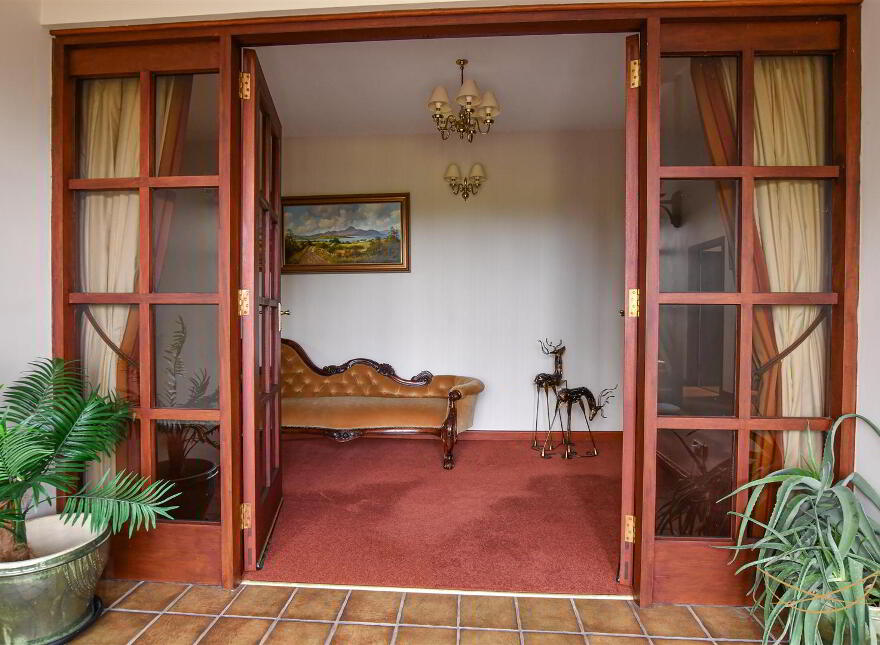 Fort Lodge, 30 Lisnalinchy Road, Ballyclare, BT39 9PA