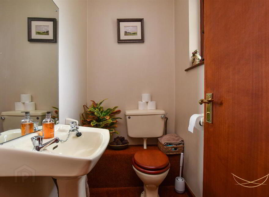 Fort Lodge, 30 Lisnalinchy Road, Ballyclare, BT39 9PA