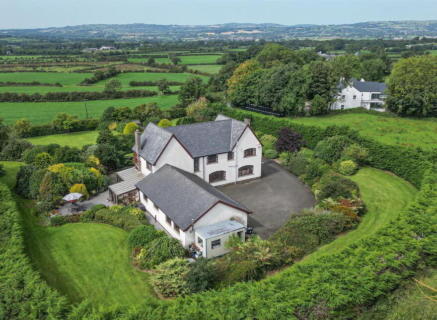 Fort Lodge, 30 Lisnalinchy Road, Ballyclare, BT39 9PA