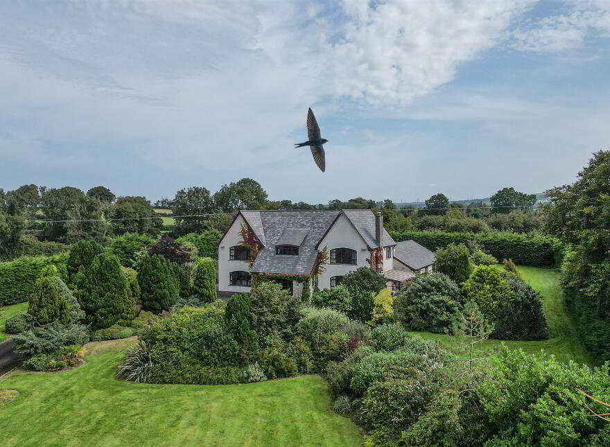 Fort Lodge, 30 Lisnalinchy Road, Ballyclare, BT39 9PA
