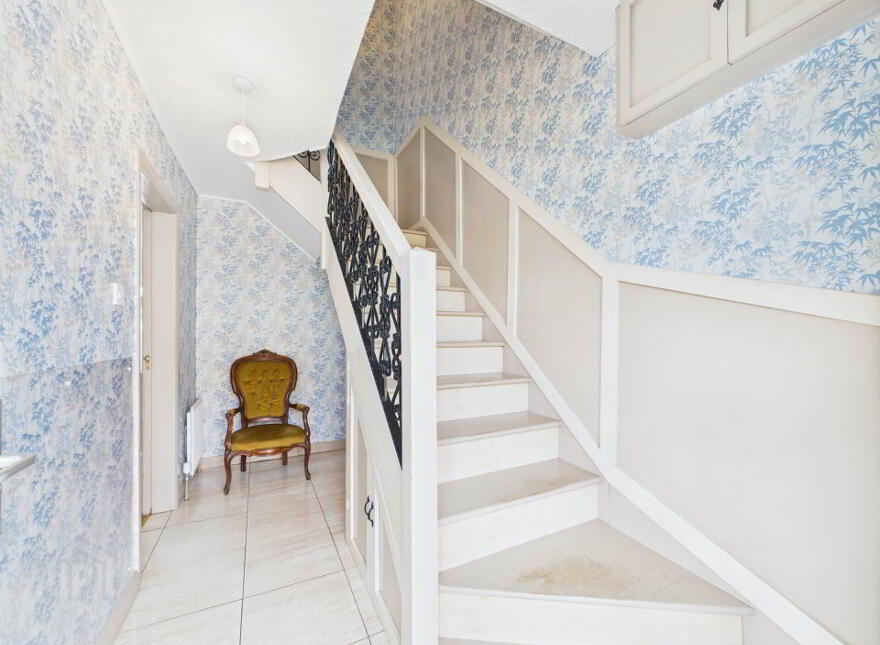30 Saint Johns Terrace, Carrick-On-Suir, E32X235