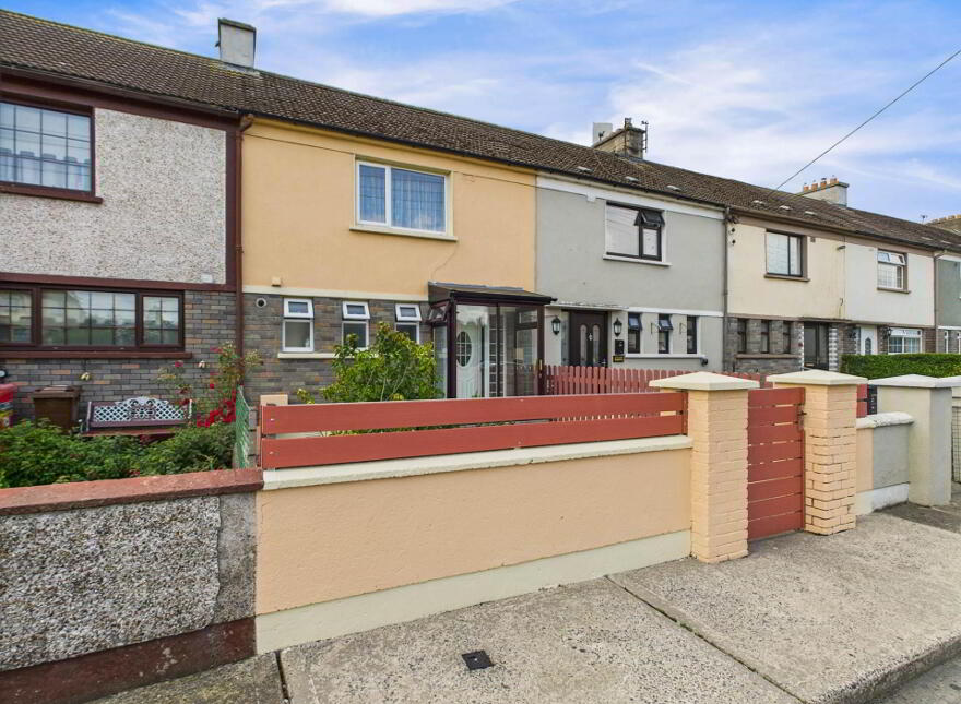 30 Saint Johns Terrace, Carrick-On-Suir, E32X235