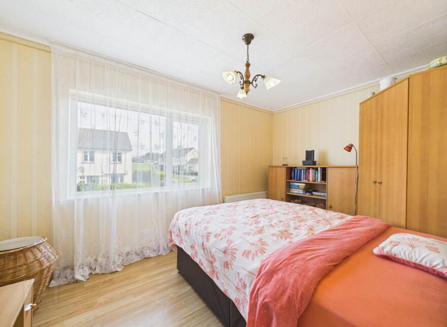 30 Saint Johns Terrace, Carrick-On-Suir, E32X235