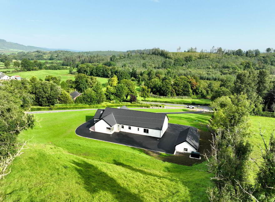 Oakfield Lodge, Oakfield Road, Oakfield, Enniskillen, BT92 2GJ