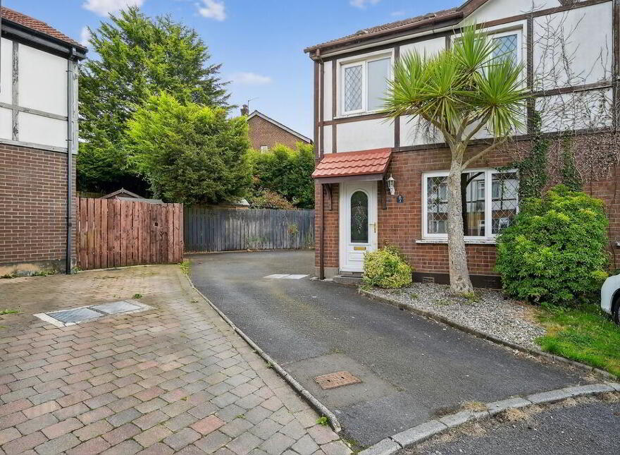 7 Windermere Close, Belfast, BT8 6XF