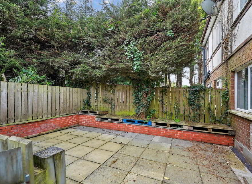 7 Windermere Close, Belfast, BT8 6XF