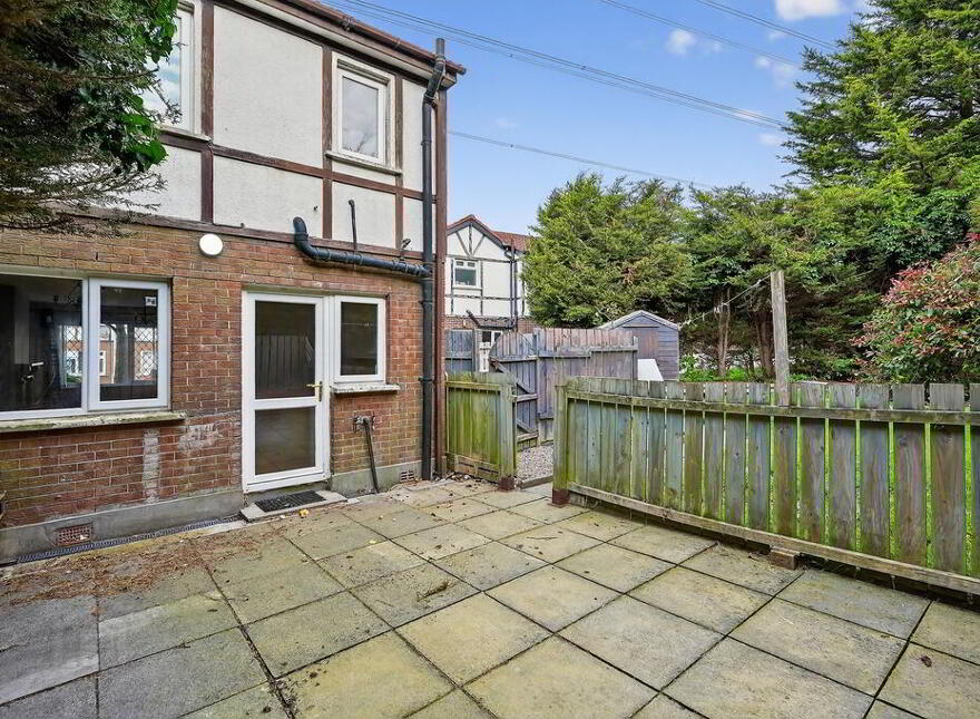 7 Windermere Close, Belfast, BT8 6XF
