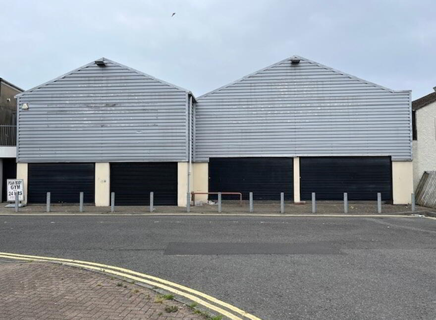 47 Point Street, Larne, BT40 1HU photo