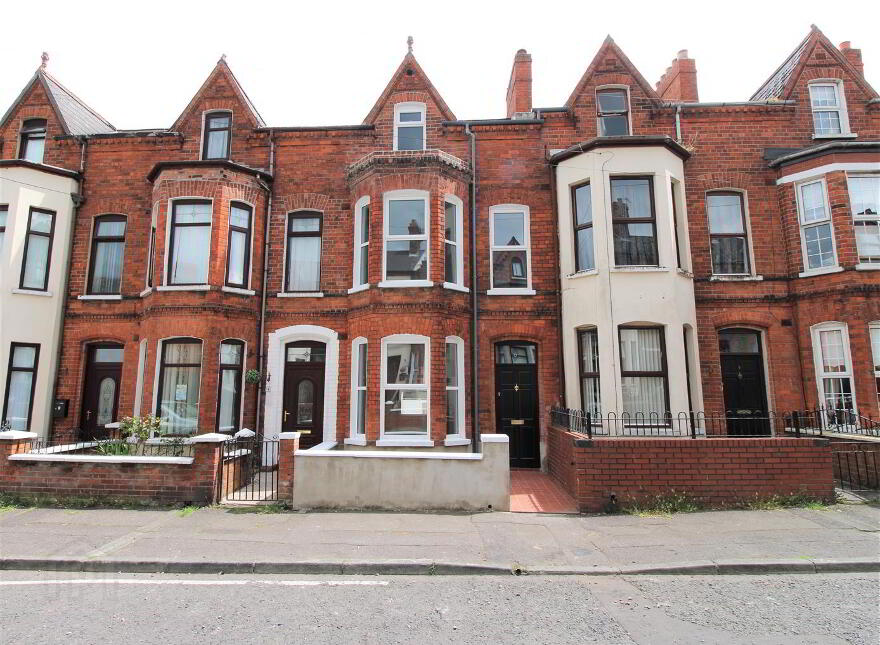 6 Clifton Crescent, Belfast, BT14 6LF