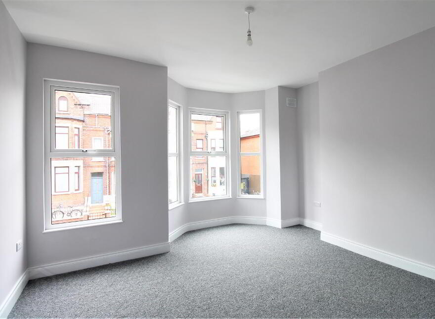 6 Clifton Crescent, Belfast, BT14 6LF