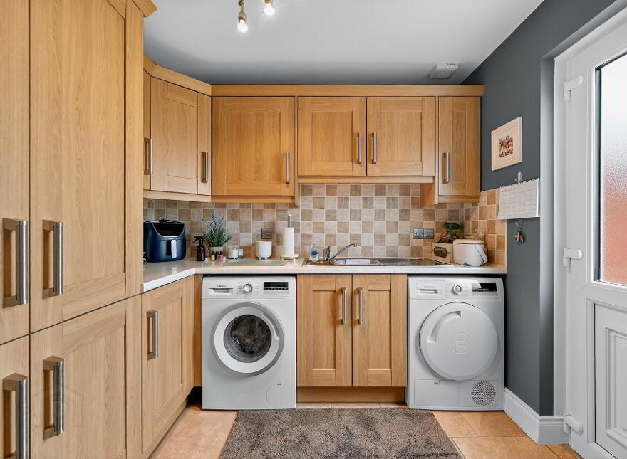4 Windsor Hill, Waringstown, BT66 7FZ
