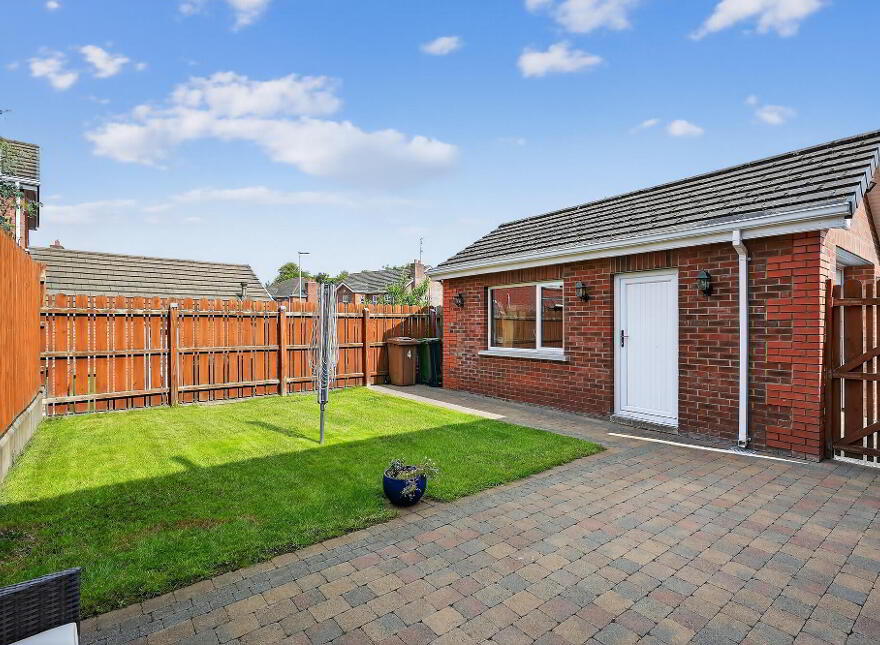 4 Windsor Hill, Waringstown, BT66 7FZ